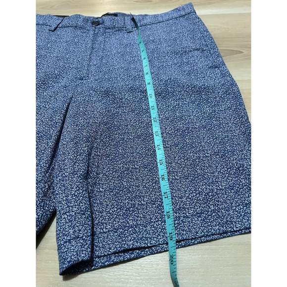 NWT Banana Republic‎ Size 34 Stretch Aiden Shorts Blue Printed 10" Shorts - Picture 2 of 8